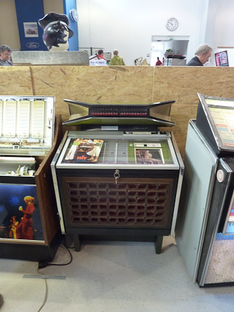 DMC-TZ7- 1/15 Sek. bei f / 3,3- 270