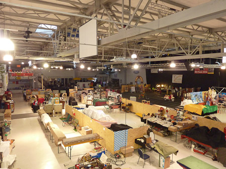 DMC-TZ7- 1/8 Sek. bei f / 3,3- 270