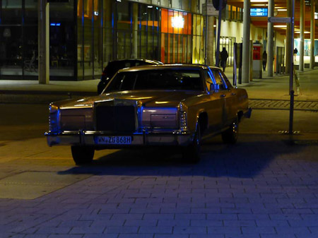 DMC-TZ31- 1/4 Sek. bei f / 5,1- 12