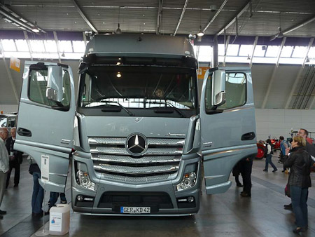 DMC-TZ5- 1/30 Sek. bei f / 3,3- 97
