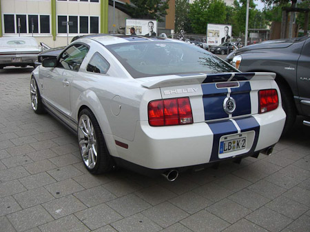 EX-Z700- 1/100 Sek. bei f / 2,7- 119