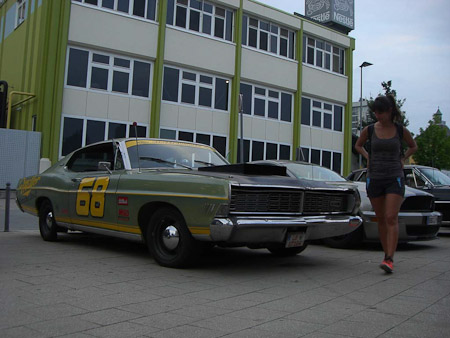 EX-Z700- 1/50 Sek. bei f / 2,7- 119