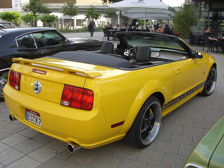 EX-Z700- 1/320 Sek. bei f / 2,7- 111