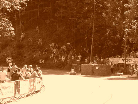 EX-Z700- 1/200 Sek. bei f / 5,2- 165