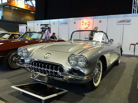 DMC-TZ31- 1/13 Sek. bei f / 3,4- 236