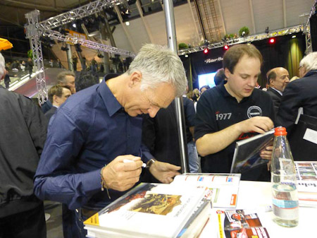 DMC-TZ31- 1/20 Sek. bei f / 3,3- 236