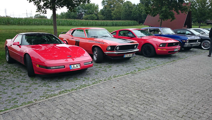 C6903- 1/60 Sek. bei f / 2,0- 22