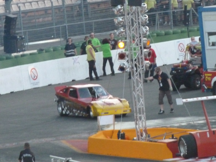 DMC-TZ10- 1/80 Sek. bei f / 4,9- 223