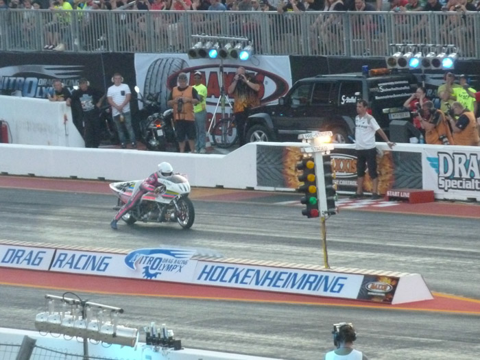 DMC-TZ10- 1/60 Sek. bei f / 4,9- 223