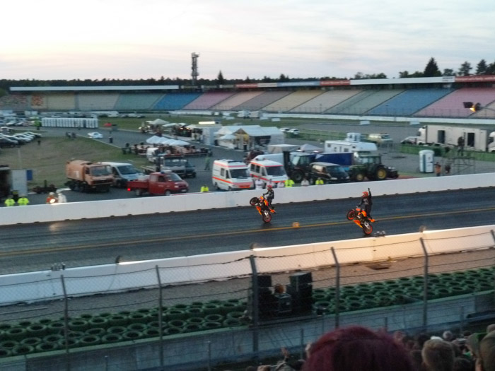 DMC-TZ10- 1/80 Sek. bei f / 3,8- 223