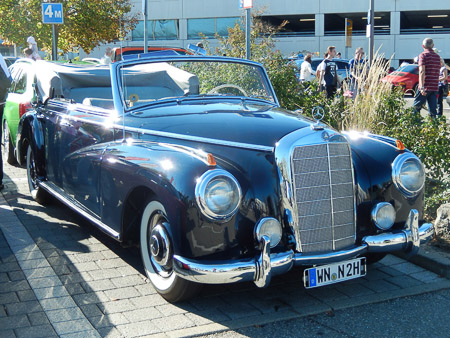 COOLPIX S9500- 1/250 Sek. bei f / 4,5- 224