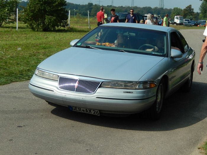 COOLPIX S9500- 1/1000 Sek. bei f / 4,9- 198