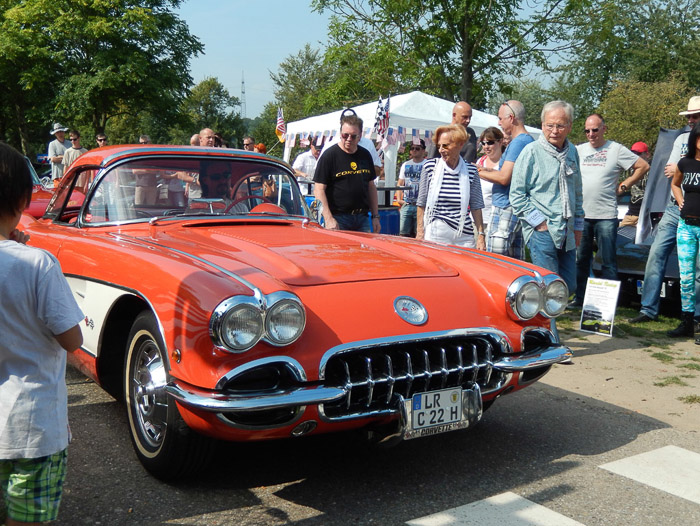 COOLPIX S9500- 1/800 Sek. bei f / 4,2- 198