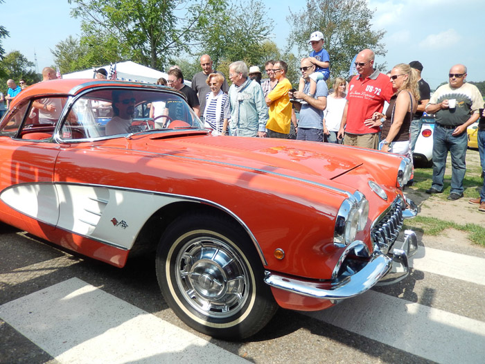 COOLPIX S9500- 1/800 Sek. bei f / 3,4- 198