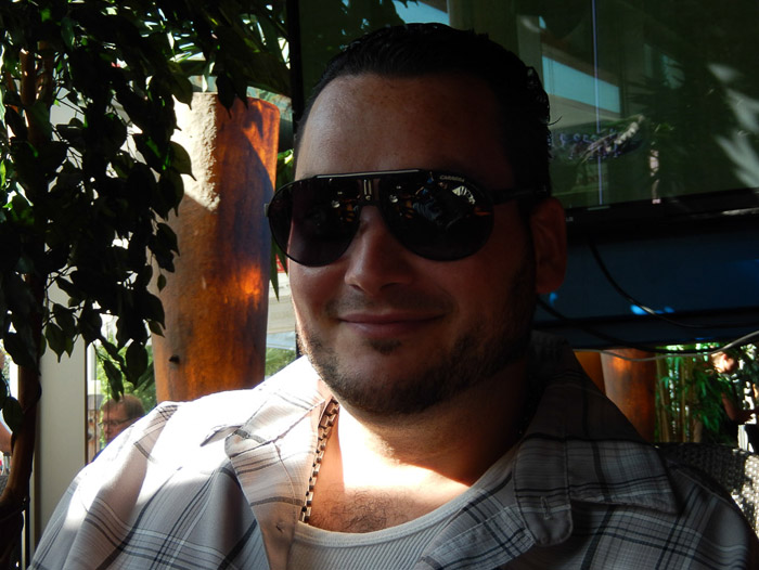 COOLPIX S9500- 1/80 Sek. bei f / 4,6- 67