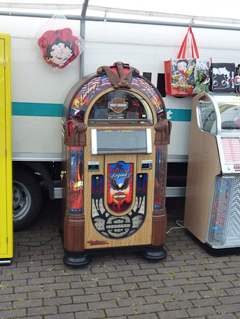 DMC-TZ7- 1/250 Sek. bei f / 3,7- 499