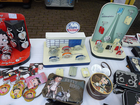 DMC-TZ7- 1/200 Sek. bei f / 4,0- 499