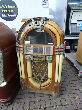 DMC-TZ7- 1/125 Sek. bei f / 4,0- 499