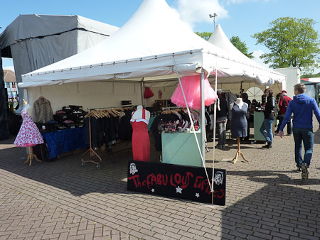 DMC-TZ7- 1/400 Sek. bei f / 4,5- 499