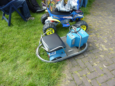 DMC-TZ7- 1/125 Sek. bei f / 4,0- 499