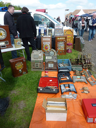 DMC-TZ7- 1/400 Sek. bei f / 4,0- 499