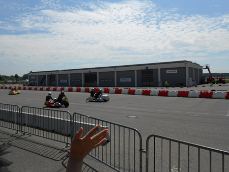 COOLPIX S3300- 1/250 Sek. bei f / 12- 194