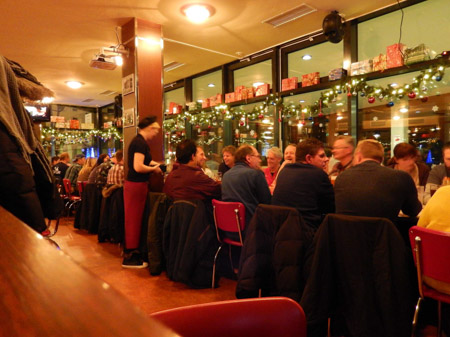 COOLPIX S9500- 1/4 Sek. bei f / 3,4- 16