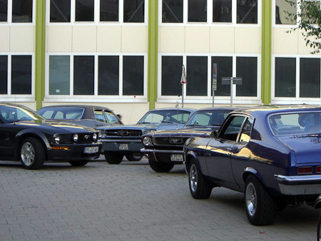 EX-Z700- 1/100 Sek. bei f / 5,2- 111