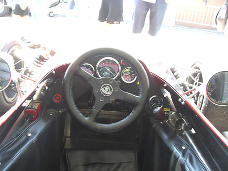 EX-Z700- 1/20 Sek. bei f / 2,7- 165