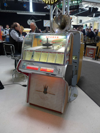 DMC-LX7- 1/60 Sek. bei f / 1,4- 238